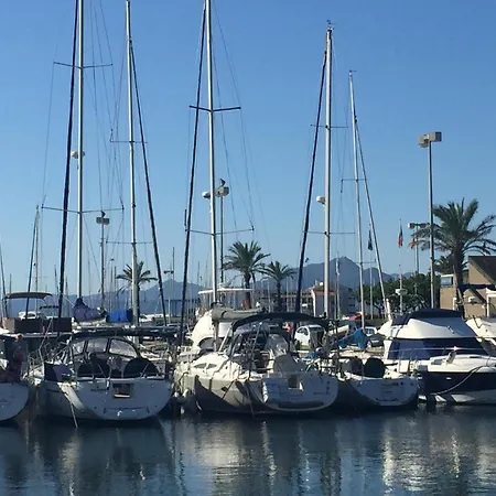 Mirandas : Proche Et Commerces - Parking - Clim Διαμέρισμα